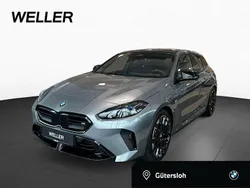 Grau Neu 2025 BMW M135 Performance Kleinwagen | 52.430 € (Guter Preis)