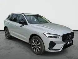 Grau Gebraucht 2024 Volvo XC60 Plus SUV | 46.950 € (Fairer Preis)