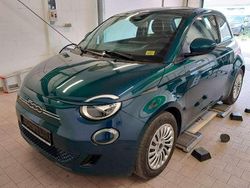 Grün Gebraucht 2023 Fiat 500e Kleinwagen | 21.899 € (Guter Preis)