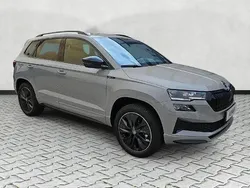 Grau Neu 2025 Skoda Karoq SportLine SUV | 39.980 € (Fairer Preis)