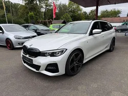 Mineralweiss Gebraucht 2019 BMW 320 M Sport Kombi | 30.490 € (Fairer Preis)
