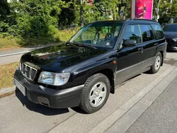 Schwarz Gebraucht 2002 Subaru Forester SUV | 2.900 € (Fairer Preis)