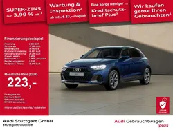 Navarrablau metallic/mythossch Gebraucht 2024 Audi A1 Basis Kleinwagen | 26.940 € (Fairer Preis)