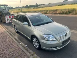 Gebraucht 2005 Toyota Avensis Executive Kombi | 2.400 € (Fairer Preis)
