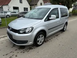 Reflexsilber metallic Gebraucht 2015 VW Caddy Van / Kleinbus | 8.000 €