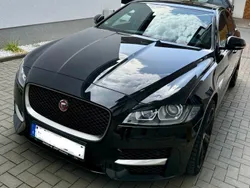 Schwarz Gebraucht 2018 Jaguar XF R-Sport Limousine | 19.500 € (Guter Preis)