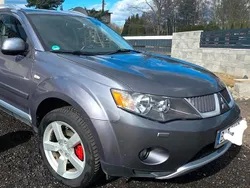 Grau Gebraucht 2009 Mitsubishi Outlander SUV | 5.800 €