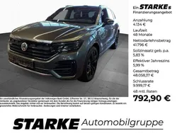 Grau Gebraucht 2018 VW Touareg Basis SUV | 45.930 € (Teuer)