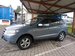 Grau Gebraucht 2006 Hyundai Santa Fe SUV | 5.500 € (Etwas zu teuer)