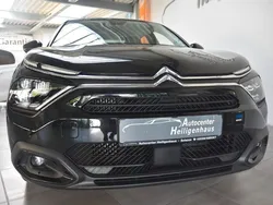 Schwarz Gebraucht 2023 Citroën C4 Limousine | 18.980 € (Guter Preis)