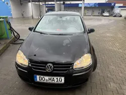 Gebraucht 2003 VW Golf IV Comfortline Limousine | 1.050 € (Guter Preis)