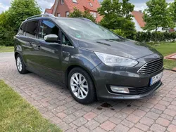 Grau Gebraucht 2017 Ford Grand C-Max Titanium Van / Kleinbus | 11.600 € (Fairer Preis)