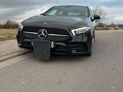 Schwarz Gebraucht 2021 Mercedes A250 AMG line Limousine | 28.400 € (Guter Preis)