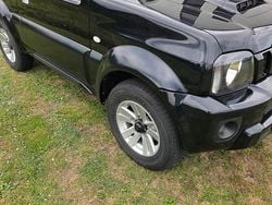 Schwarz Gebraucht 2013 Suzuki Jimny Style SUV | 18.900 € (Teuer)