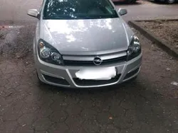 Grau Gebraucht 2004 Opel Astra Kombi | 650 € (Guter Preis)