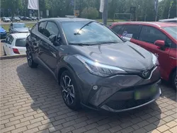 Grau Gebraucht 2021 Toyota C-HR Team SUV | 19.000 € (Fairer Preis)