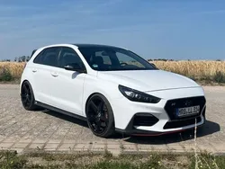 Weiß Gebraucht 2019 Hyundai i30 N Performance Limousine | 20.400 € (Fairer Preis)