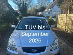 Silber Gebraucht 2009 Kia Rio EX Limousine | 1.800 € (Fairer Preis)