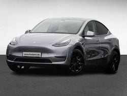 Grau Gebraucht 2024 Tesla Model Y Performance SUV | 38.055 € (Guter Preis)