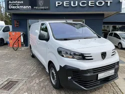 Weiß Gebraucht 2024 Peugeot Expert S Van | 29.990 € (Etwas zu teuer)