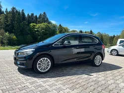 Schwarz Gebraucht 2015 BMW 218 Active Tourer Luxury Line Van / Kleinbus | 12.400 € (Guter Preis)