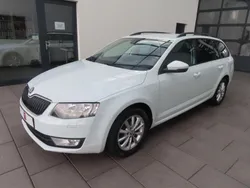 Weiß Gebraucht 2016 Skoda Octavia Style Kombi | 7.485 € (Guter Preis)