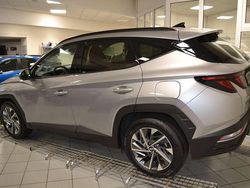 Shimmering silver Gebraucht 2022 Hyundai Tucson SUV | 24.750 € (Guter Preis)