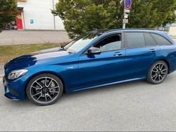 Blau Gebraucht 2017 Mercedes C43 AMG AMG Kombi | 28.000 €