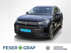 Deep black perleffekt Gebraucht 2024 VW Tiguan Life SUV | 36.440 € (Fairer Preis)