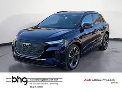 Blau Gebraucht 2022 Audi Q4 e-tron Ambiente SUV | 33.850 € (Guter Preis)