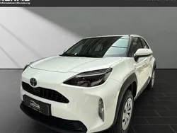 Weiß Neu 2025 Toyota Yaris Cross Business Edition SUV | 25.990 € (Fairer Preis)