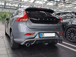Grau Gebraucht 2015 Volvo V40 R-Design Summum Kombi | 16.499 € (Teuer)