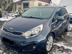 Gebraucht 2014 Kia Rio FIFA World Cup Edition Limousine | 4.990 € (Fairer Preis)