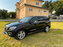 Schwarz Gebraucht 2012 Mercedes ML350 SUV | 17.900 € (Guter Preis)