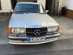 Grau Gebraucht 1978 Mercedes 280 Coupé | 10.000 €