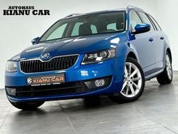 Blau Gebraucht 2013 Skoda Octavia Elegance Kombi | 9.980 € (Guter Preis)
