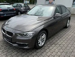 Braun Gebraucht 2012 BMW 320 Luxury Line Limousine | 10.900 € (Guter Preis)