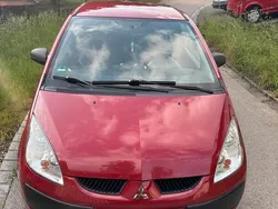 Rot Gebraucht 2008 Mitsubishi Colt Kleinwagen | 2.650 €