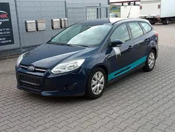 Blau Gebraucht 2012 Ford Focus Trend Kombi | 1.850 € (Guter Preis)