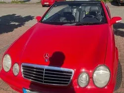 Rot Gebraucht 2000 Mercedes CLK230 Elegance Coupé | 5.000 €