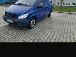 Blau Gebraucht 2009 Mercedes Vito Van / Kleinbus | 4.900 € (Fairer Preis)