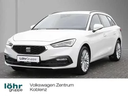 Candy weiss Gebraucht 2023 Seat Leon ST Style Kombi | 22.980 € (Fairer Preis)