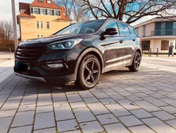 Schwarz Gebraucht 2015 Hyundai Santa Fe SUV | 17.900 € (Fairer Preis)