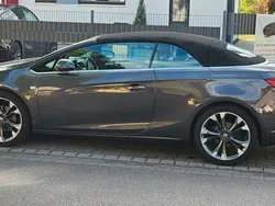 Grau Gebraucht 2016 Opel Cascada Innovation Cabrio | 12.800 € (Fairer Preis)