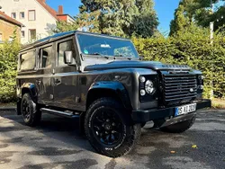 Grau Gebraucht 2015 Land Rover Defender SUV | 51.450 €