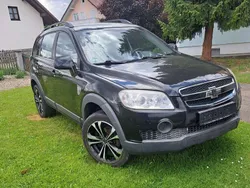 Schwarz Gebraucht 2008 Chevrolet Captiva LS SUV | 2.190 € (Fairer Preis)