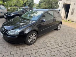 Schwarz Gebraucht 2005 VW Golf V Kleinwagen | 1.650 € (Superpreis)