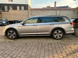 Silber Gebraucht 2018 VW Passat Alltrack Kombi | 24.990 € (Fairer Preis)