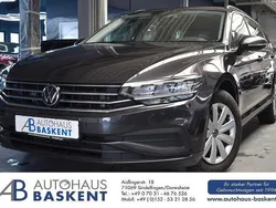 Grau Gebraucht 2022 VW Passat Kombi | 14.890 € (Guter Preis)