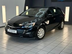 Graphitschwarz Gebraucht 2015 Opel Astra Edition Kombi | 6.290 € (Superpreis)